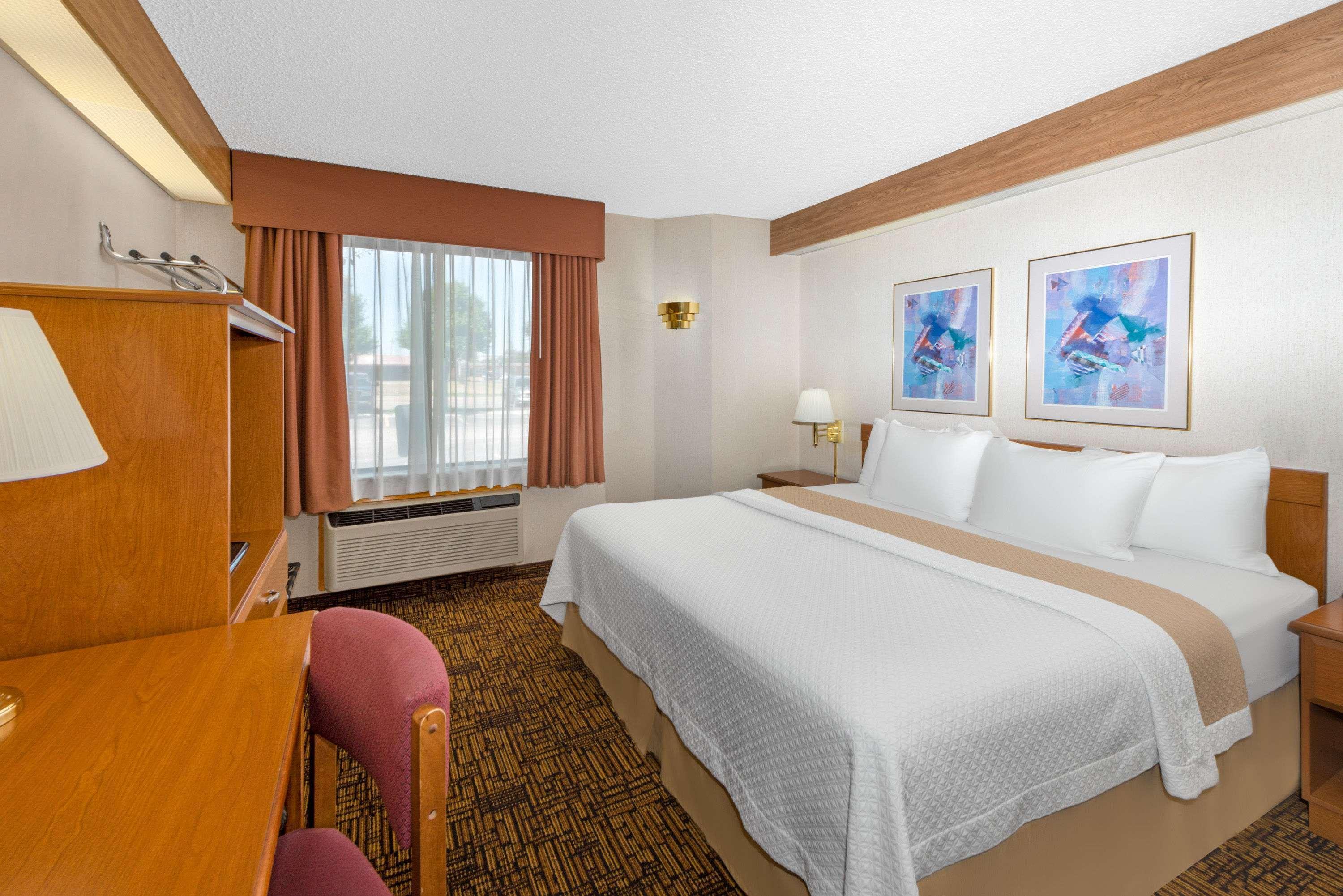 Days Inn By Wyndham Liberal Ks Eksteriør bilde